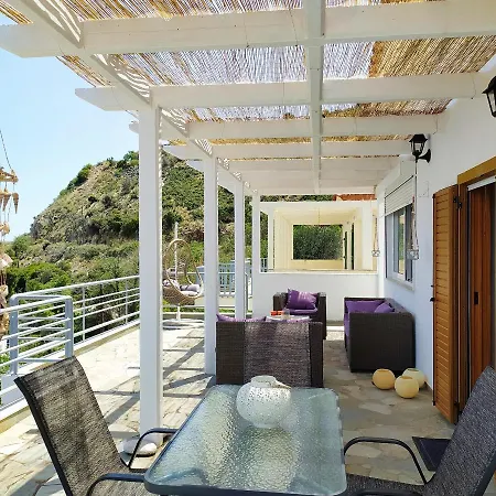 Holiday home Pelagos House 